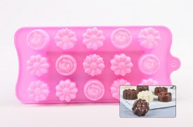 Molde bombones 20x10cm flores distintas 240 (1).jpg